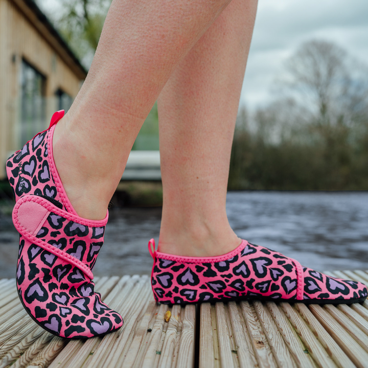 EasyOff™ Beach Shoes in Cold Cold Heart