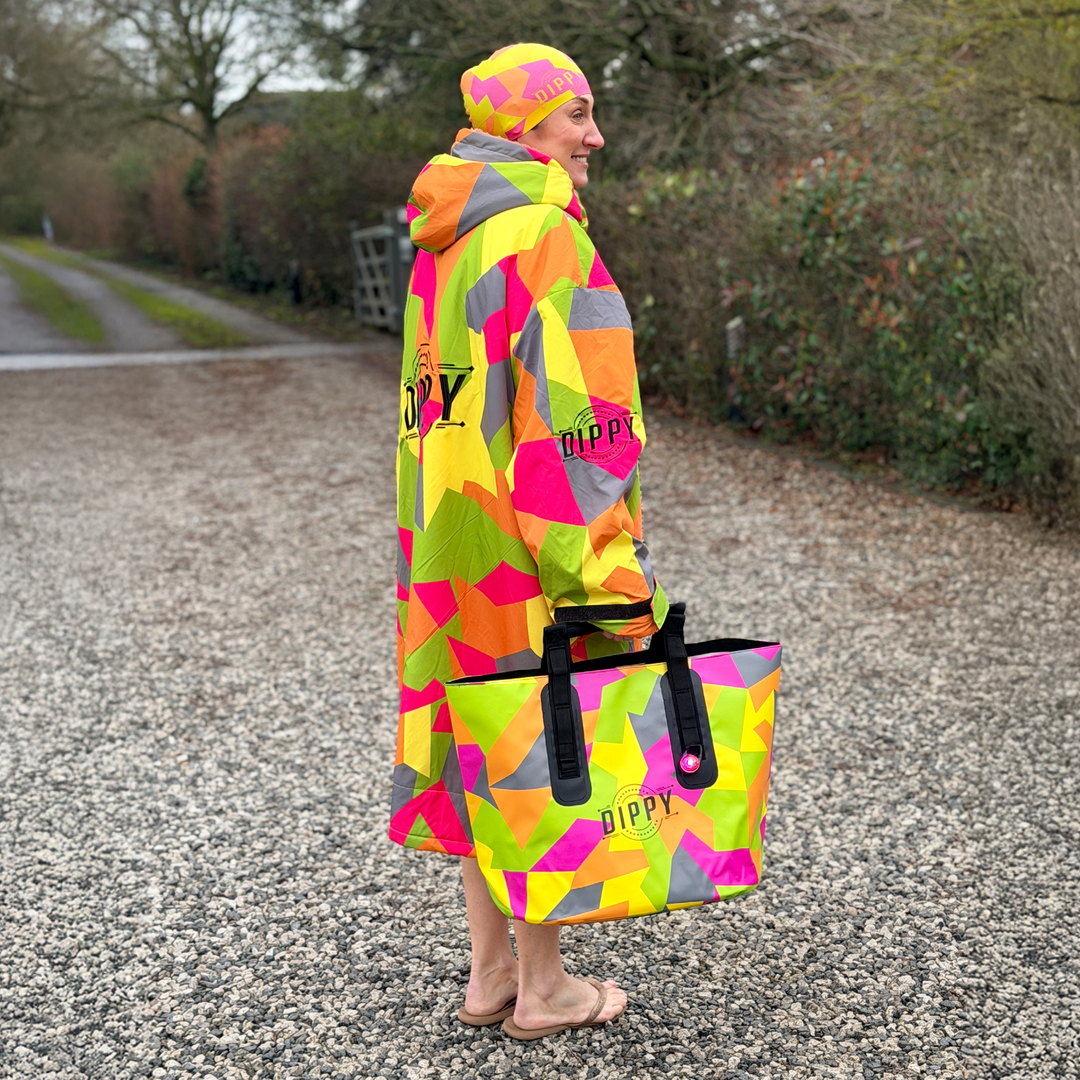 Dippy Geo Waterproof Changing Robe