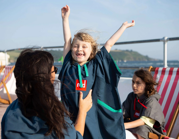 Kids’ Quick Dry Microfibre Changing Robe - Navy