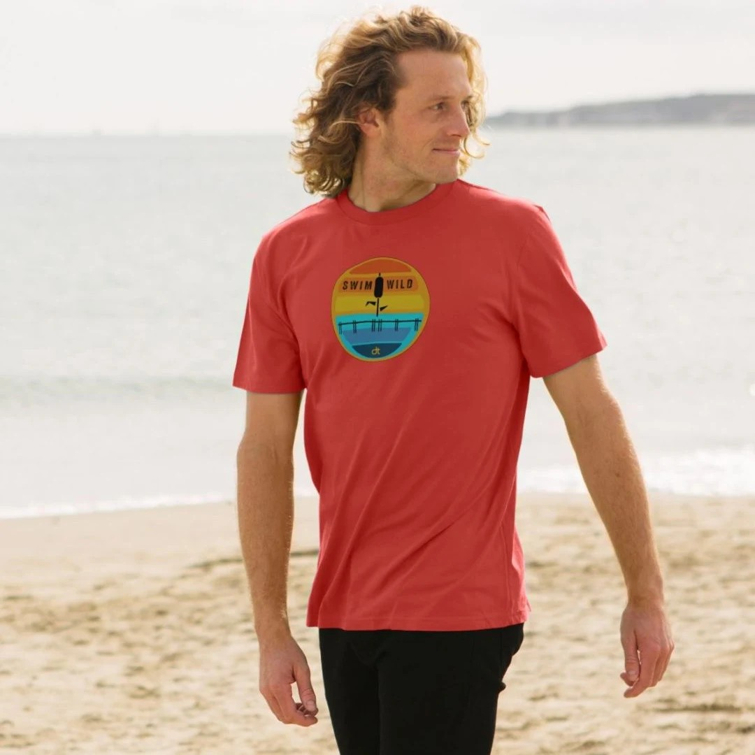 Sunset Swim Wild Men's T-Shirt