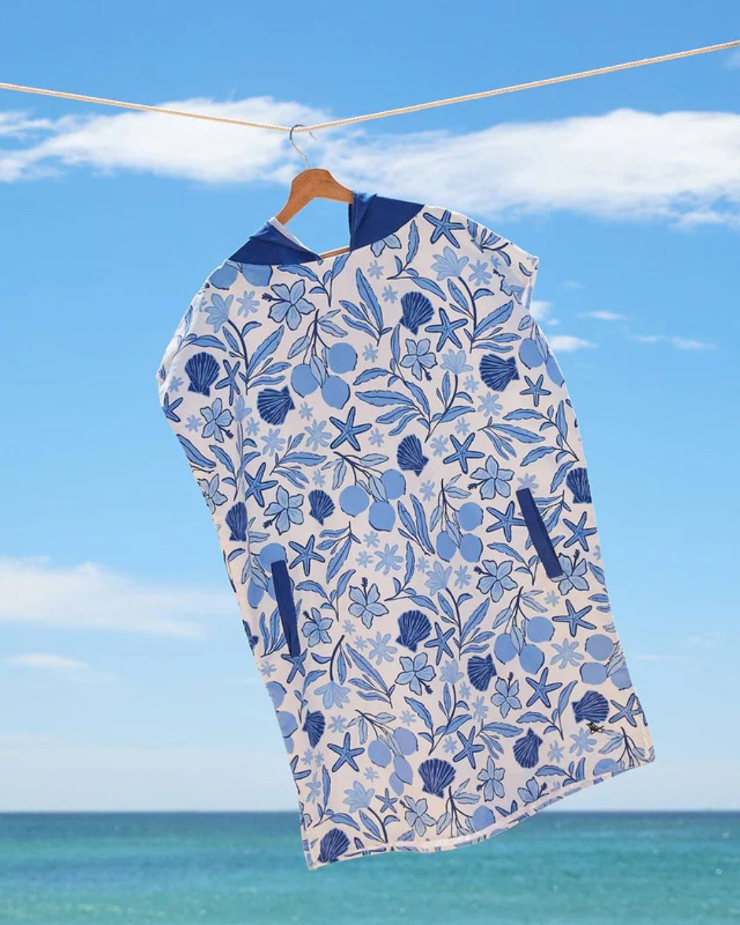 Dock &amp; Bay Poncho - Wavy Baby