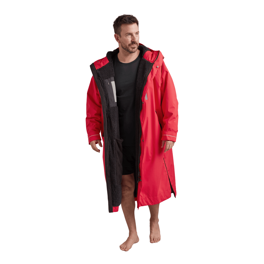 Interior view of Red Alter Evo men’s long sleeve waterproof changing robe in Siren Red showing the black Sherpa fleece lining.