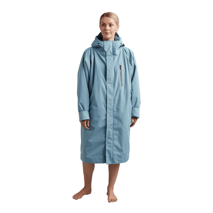 Front view of Red Alter Evo women’s long sleeve waterproof changing robe in Alpine Blue.