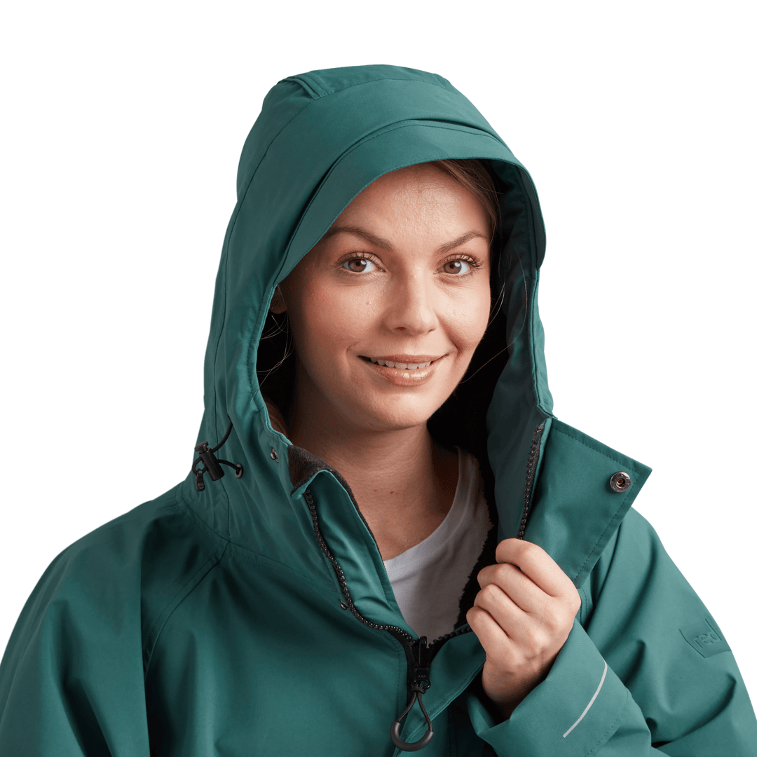 Peaked hood on Red Alter Evo women’s long sleeve waterproof changing robe in Deep Teal.