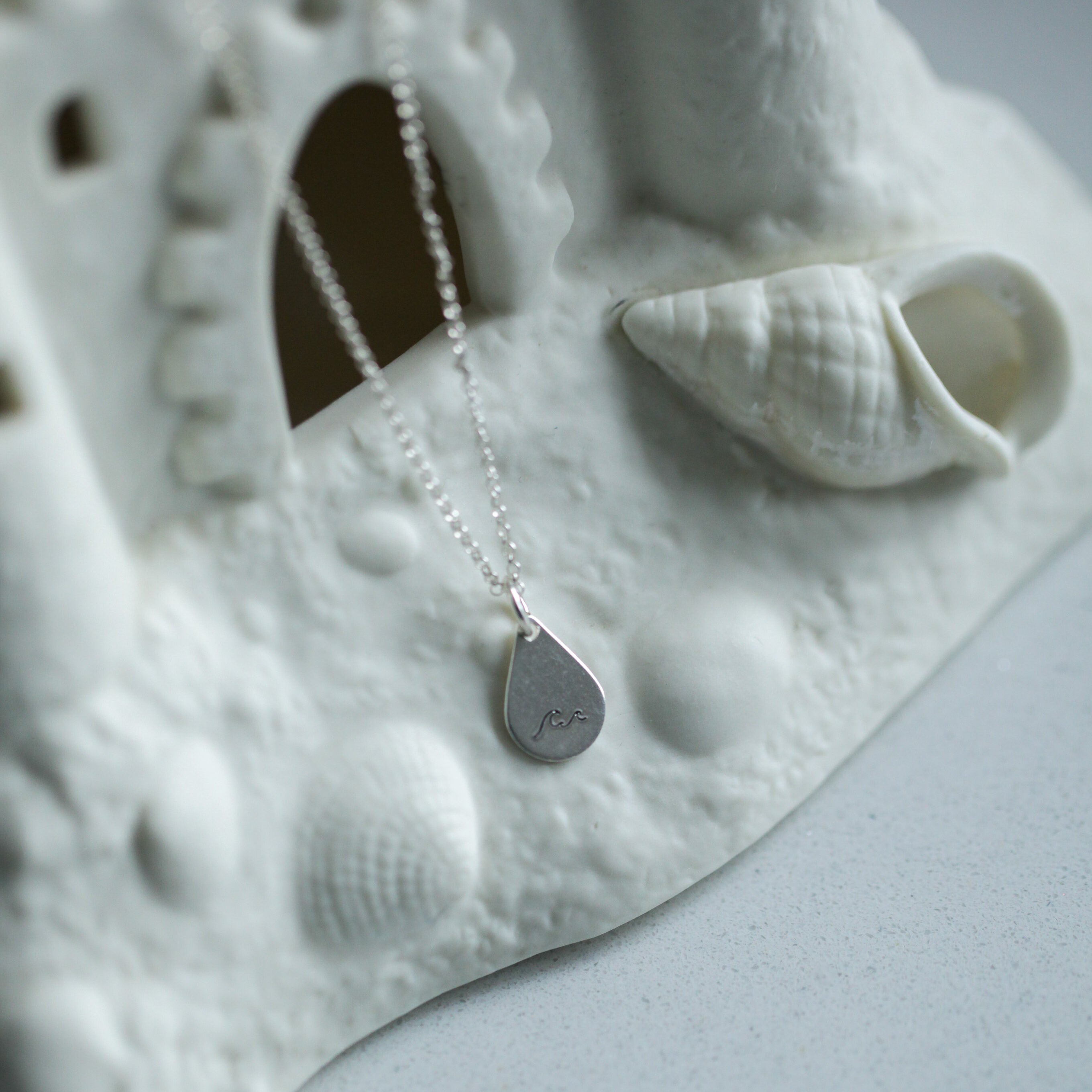 'DROP IN THE OCEAN' Necklace